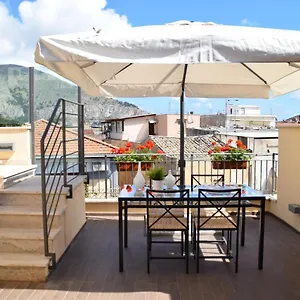  Apartment Palermo Holidays
